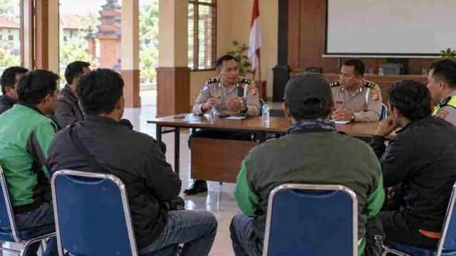Forum Mojokerto Bahas Perlindungan bagi Pengemudi Daring